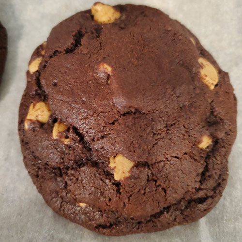 chocolate peanut butter chip cookies